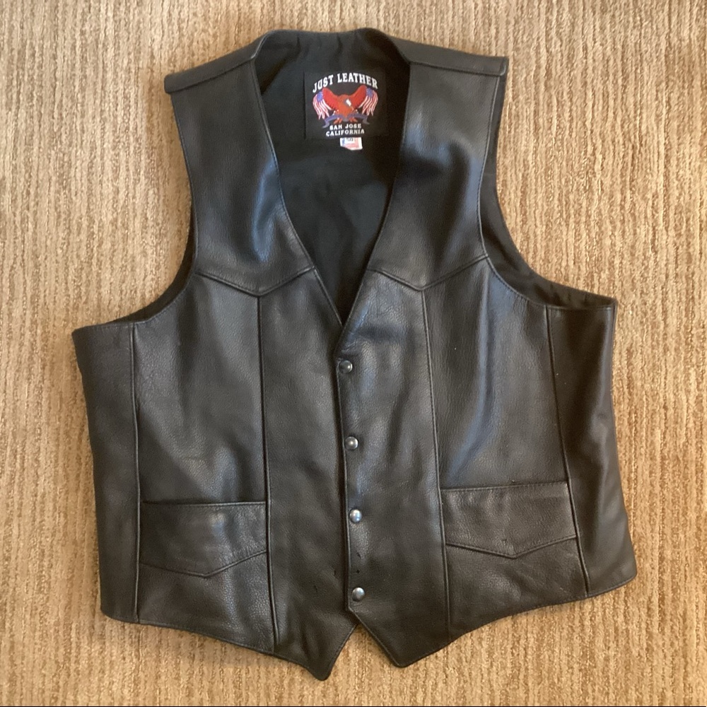 Mens leather motorcycle vest
